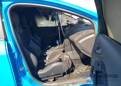 2017 Ford Focus Rs z USA, uszkodzony, nr VIN WF0DP3TH0H4122021